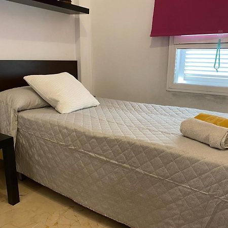 Castilleja , Casa-Apartamento Cerca Centro Sevilla Wifi Familias Trabajo Garaje Кастільєха-де-ла-Куеста Екстер'єр фото