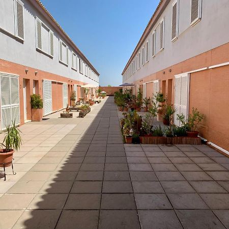 Castilleja , Casa-Apartamento Cerca Centro Sevilla Wifi Familias Trabajo Garaje Кастільєха-де-ла-Куеста Екстер'єр фото