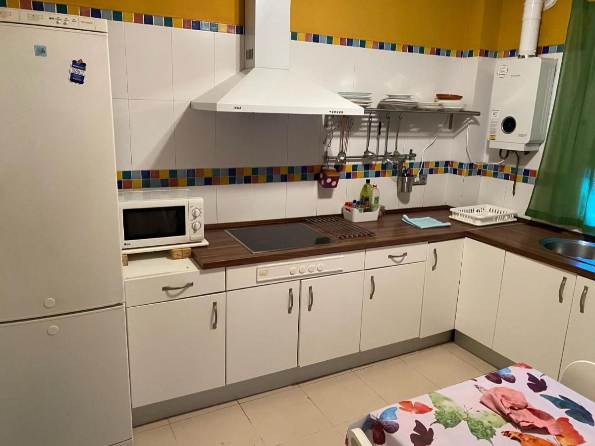 Castilleja , Casa-Apartamento Cerca Centro Sevilla Wifi Familias Trabajo Garaje Кастільєха-де-ла-Куеста Екстер'єр фото