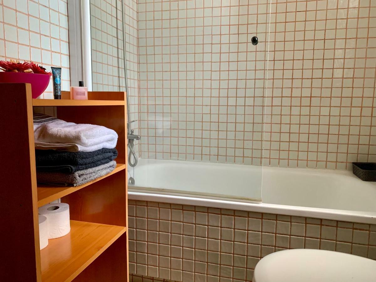 Castilleja , Casa-Apartamento Cerca Centro Sevilla Wifi Familias Trabajo Garaje Кастільєха-де-ла-Куеста Екстер'єр фото